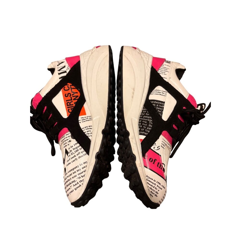 Steve Madden Newspaper Print Cliff Hanger Wedge Sneakers Pink Black White Womens